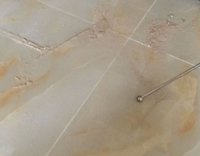 随州市瓷砖空鼓维修公司分享粘合剂选择不当在瓷砖铺贴过程中可能导致以下问题